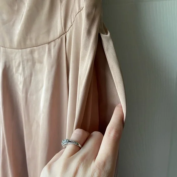 GALINA SIGNATURE
Charmeuse Tank V-Neck Dress with Slit - Picture 6 of 9